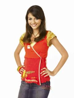 Victoria Justice FST Zoey 101 Season 4 promoshoot 8.91/10