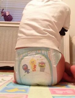 Hey anons, out of curiosity, do any of you know what diaper 
