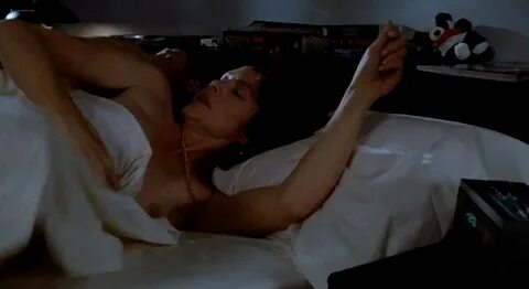 Lois chiles topless - Lois Chiles Nude Photos 2021. 