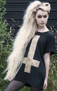 Black #t-shirt with #Leopardprint #inverted #Cross. Blondine