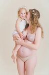 I Photograph Women's Bodies After They've Given Birth To Sho