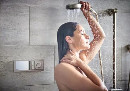 Advantage of a cold and hot shower: how to prevent 10 indisp