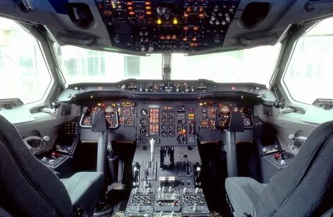 √ Interior Cockpit Airbus Beluga - Popular Century