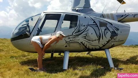 Gyrocopter Girl / gyrocoptergirl Nude Leaked Photo #3 