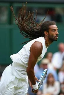 10 photos of Dustin Brown's beautiful dreadlocks while beati