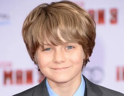 Ty Simpkins será uno de los protagonistas de 'Jurassic World