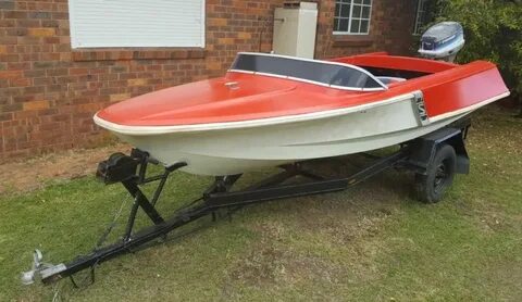 Fiberglass Boat - 14ft Savage Javelin With Trailer & Outboar