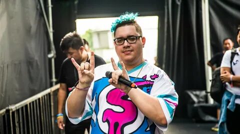 Slushii celebrates his new song "There X2" with There X2 Tou