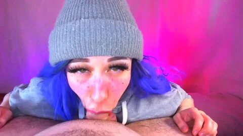 Blue Haired Girl Gives Blowjob.