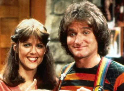 Robin Williams 'Mork & Mindy' Co-Star Says Actor Groped Her 