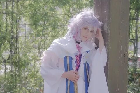 YUMEYUKI Merlin Cosplay Photo