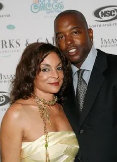 Jasmine Guy date no one after divorce from husband Terrence 