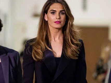 Hope Hicks Is "Enjoying The Attention," Says Body Language E