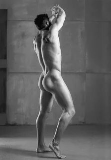 Josh Ohl - naked backside.jpg " MyConfinedSpace NSFW