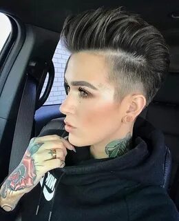 Instagram Schöne frisuren kurze haare, Pixie haarschnitt, Ku