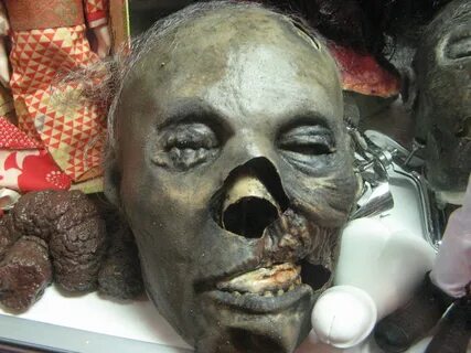 Search & Destroy shop replica of mummified head of Marquis. 