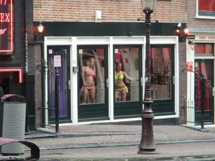 Реальная история улицы красных фонарей в Амстердаме beaverpr