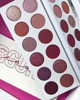 Burgundy extended Palette - Kylie Cosmetics ♡ ♡ Makeup cosme