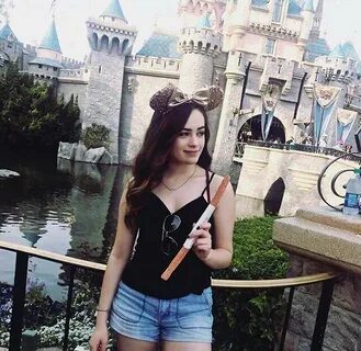 Mary Mouser Nude Pics and Porn LEAKED Online - Scandal Plane