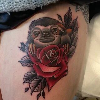 Cute happy color-ink sloth with red roses tattoo on thigh - 