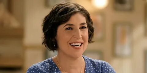 Mayim Bialik / Mayim Bialik To Write And Direct Her First Fe