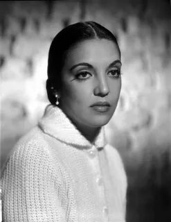 30 Gorgeous Photos of Mexican Actress Katy Jurado in the 195