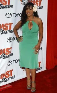 70+ Hot Niecy Nash Pictures That Will Make You Braid About H