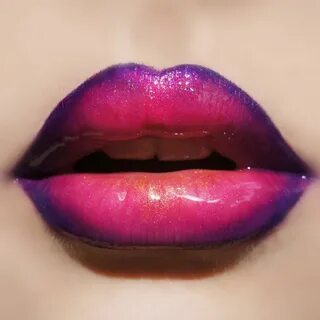 These yummy ombre lips in gradient berry and violet get a hi