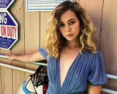 51 Sexy Brec Bassinger Boobs Pictures Are Incredibly Excelle