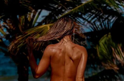 Lauren dascalo topless ✔ Lauren Dascalo Goes Topless While H