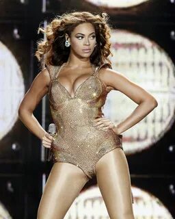 More Pics of Beyonce Knowles Long Curls (5 of 6) - Beyonce K