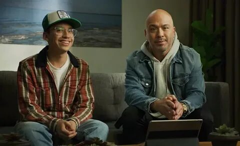 The Laugh Button в Твиттере: ".@Jokoy and son watch stand-up