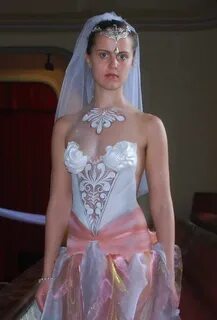 20 Sexiest Body Paint Wedding Dress Photos - Sang Maestro