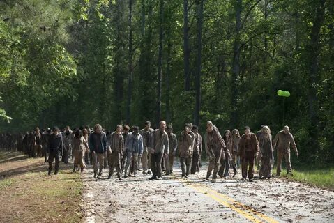 Walkers - The Walking Dead Season 6, Episode 1 - Photo Credi