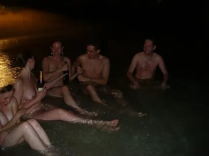 Slideshow wife skinny dip.