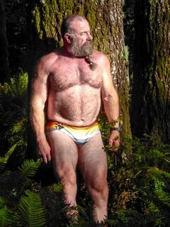 GordieTheBull: "Bear flag swim trunks" - Bear.community