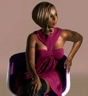 Mary J Blige Black women short hairstyles, Beautiful black w