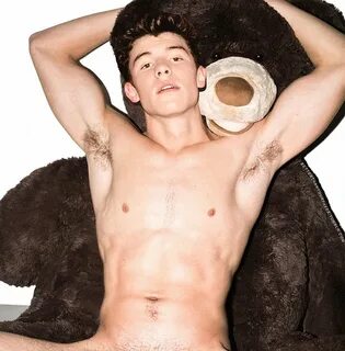 Shawn Mendes Leaked Nude Scandal & Underwear Bulge Photos - 