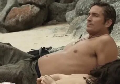 Check out Person of Interest - MenofTV.com - Shirtless Male 