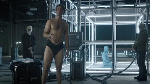 Xander7s Nudity Corner: James Wolk & Yahya Abdul-Mateen II i