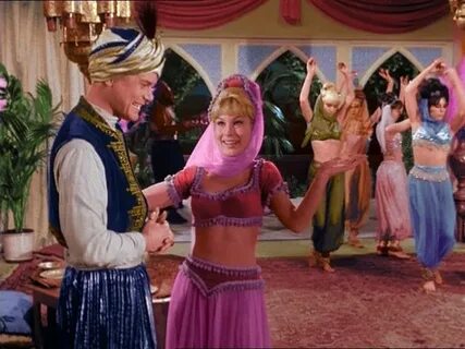 I Dream of Jeannie Image: The Lady in a Bottle, 1x01 Dream o