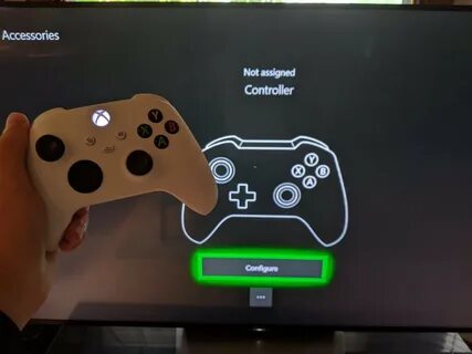 В новом контроллере Xbox нашли упоминание Xbox Series S Stop