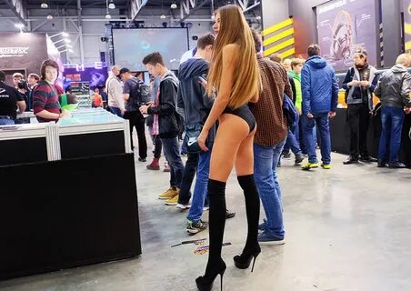 Девушки Comic Con Russia - Газета.Ru Фото