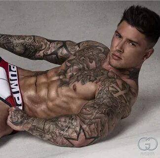 Man Crush of the Day: Fitness Model Andrew England