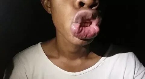 Ebony mouth fetish sucking slurping - African big huge large
