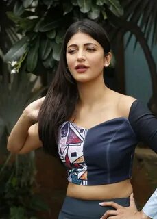 Shruti Haasan Looks Irresistibly Sexy At Telugu Film "Sriman