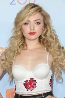 Peyton List's Hairstyles & Hair Colors Steal Her Style