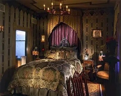 Awesome 46 Captivating Gothic Canopy Bed Curtain Design Idea