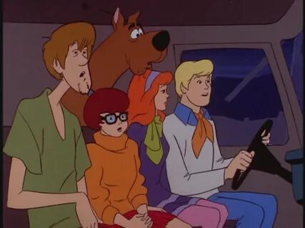 Scooby-Doo, Where Are You! - Mine Your Own Business - 1.04 -