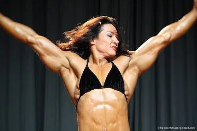 The Bigger the Better - Female Bodyduilders: Alina Popa